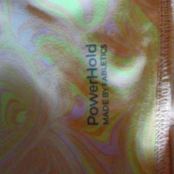 Capri Workout - Picture 4 of 4